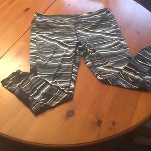 Price drop! Everlast workout leggings